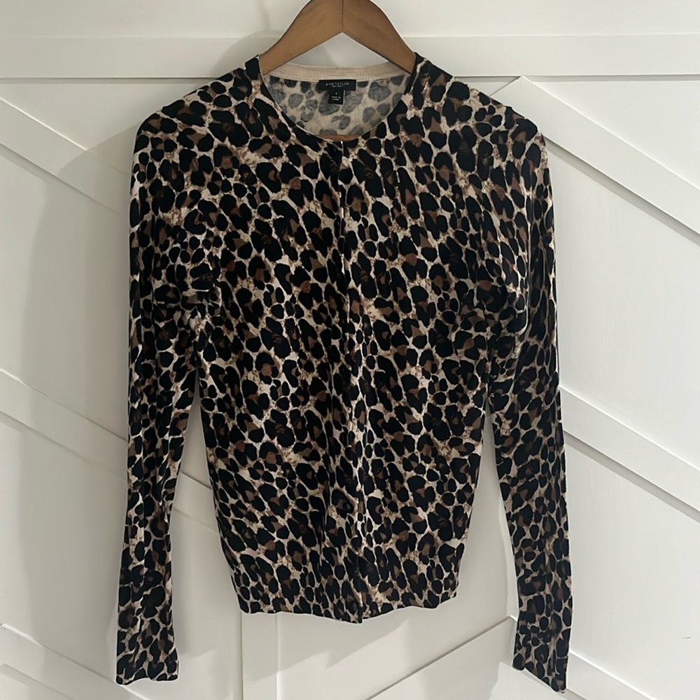 Leopard print sweater